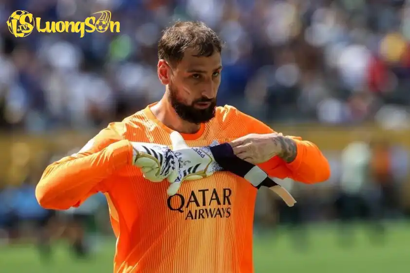 Donnarumma không nằm trong kế hoạch của HLV Enrique. Donnarumma không nằm trong kế hoạch của HLV Enrique.