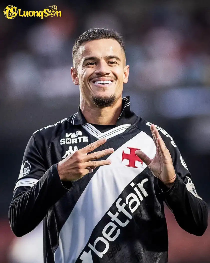 Philippe Coutinho lập cú đúp trong chiến thắng 6-0 của Vasco da Gama trước Santos. Ảnh: BR Philippe Coutinho lập cú đúp trong chiến thắng 6-0 của Vasco da Gama trước Santos
