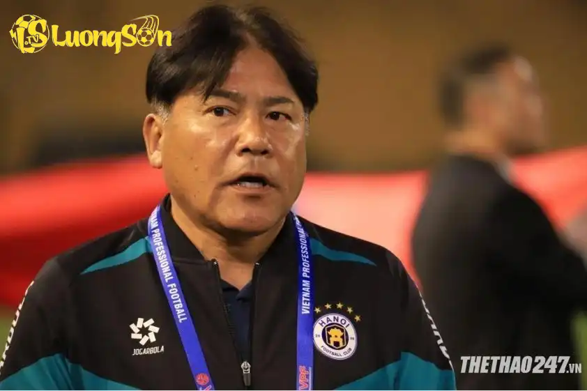 CLB Hà Nội chính thức nói lời chia tay HLV Makoto Teguramori CLB Hà Nội chính thức nói lời chia tay HLV Makoto Teguramori