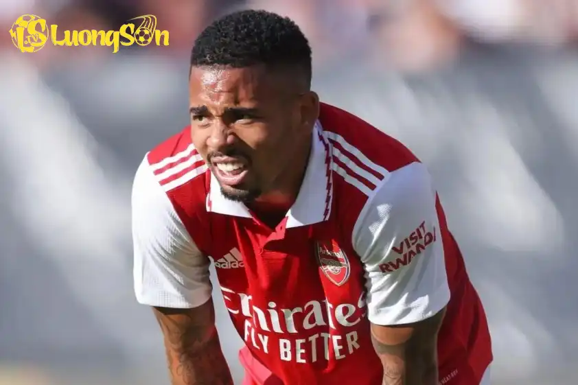 Jesus đang được AC Milan nhắm đến