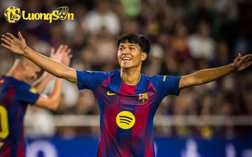 Sao trẻ gốc Philippines Dro Fernandez có thể sẽ được HLV Hansi Flick trao cơ hội Sao trẻ gốc Philippines Dro Fernandez có thể sẽ được HLV Hansi Flick trao cơ hội